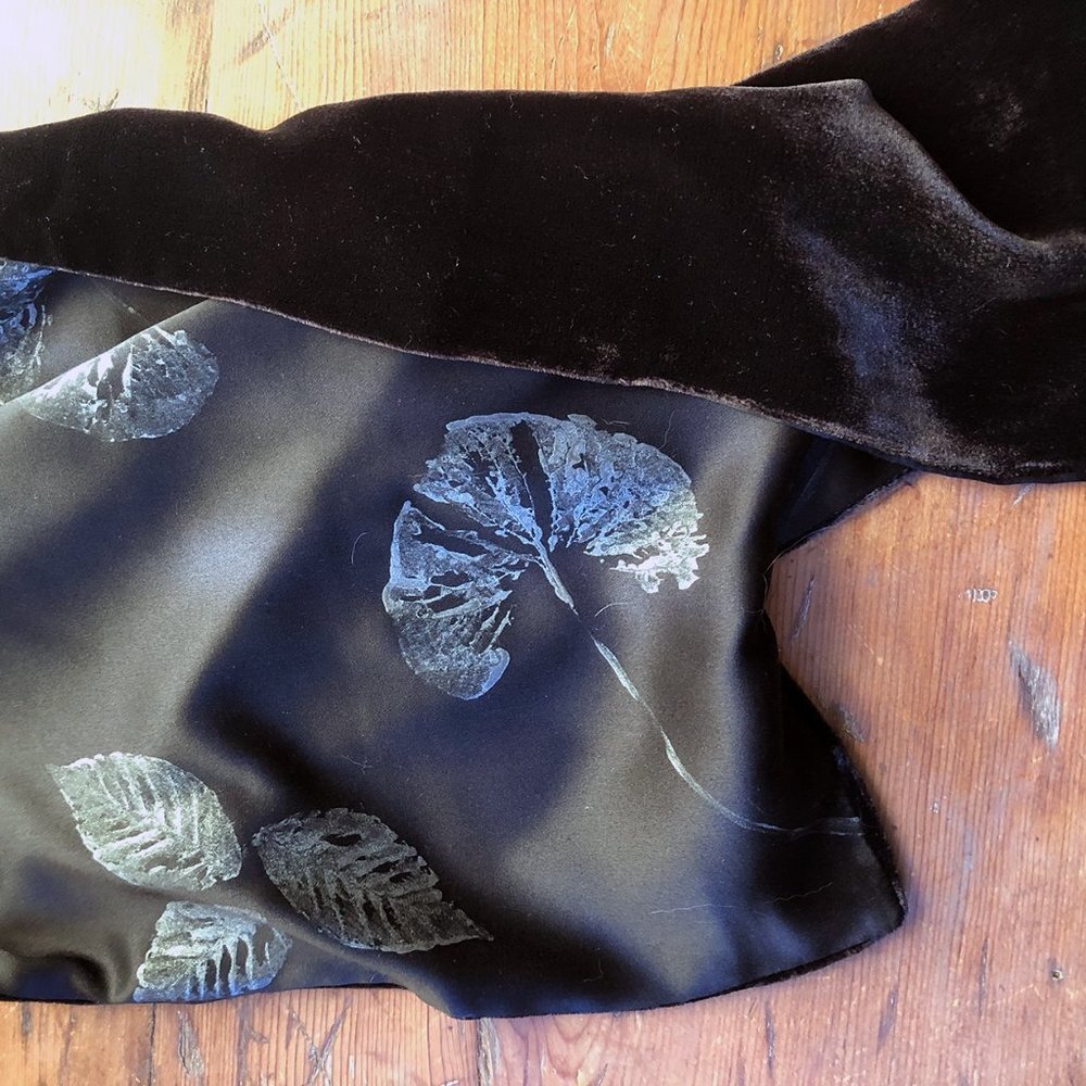 Black Velvet Reversible Scarf NWOT
